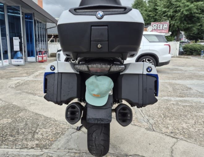 BMW K1600GT