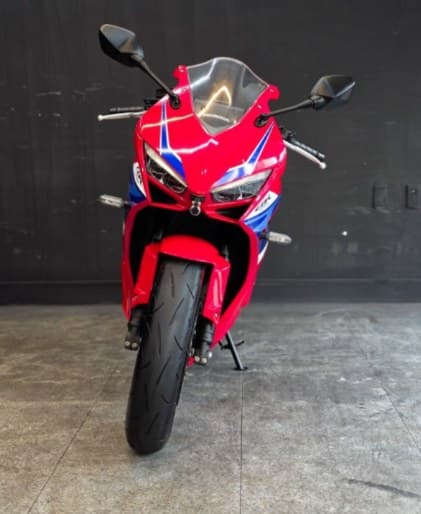 Honda CBR650R E-Clutch