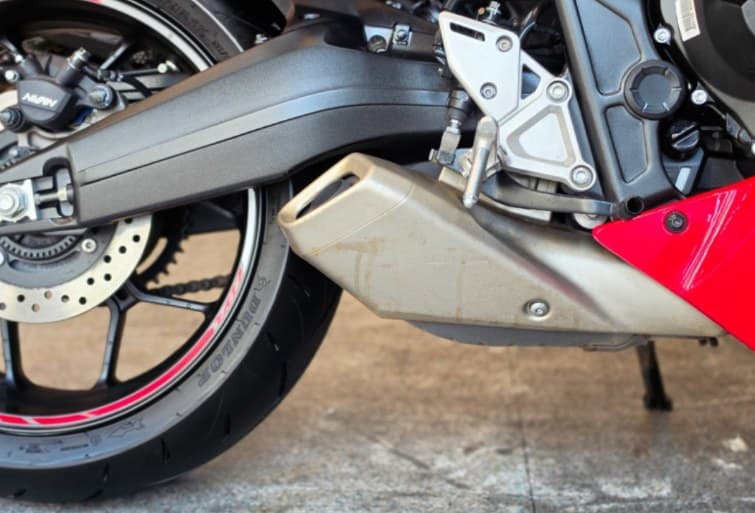 Honda CBR650R E-Clutch